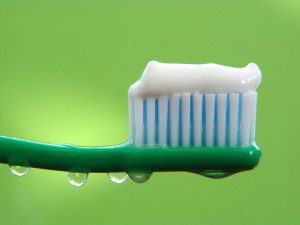 make your own home made toothpaste - forget fluoride