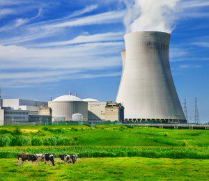 nuclear vs green technology - the problem is oligarchy