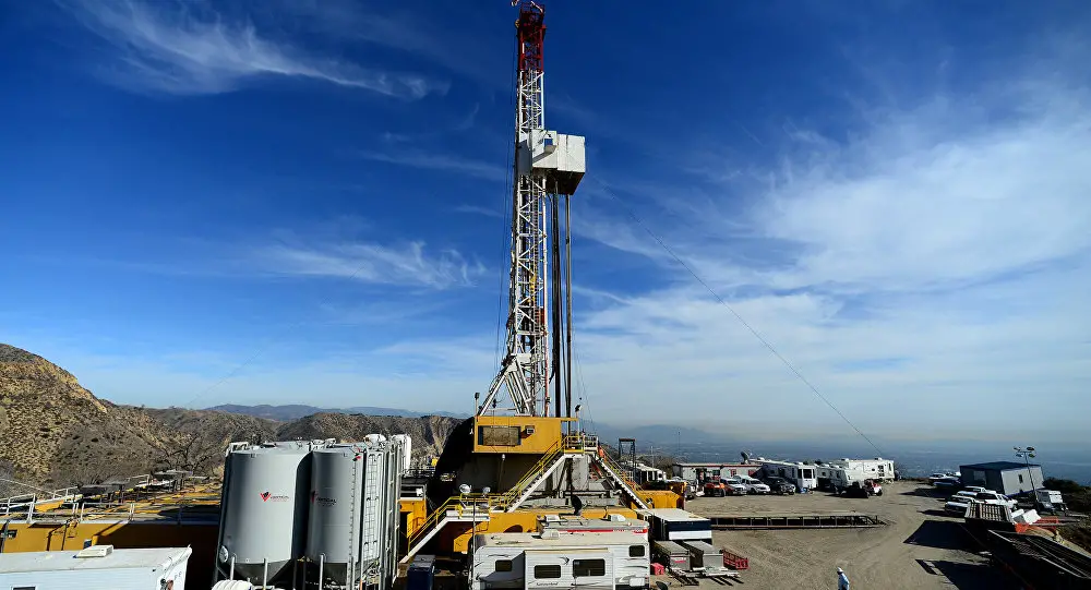 Massive Methane Leak in California Forces Residents to Flee Homes, Schools