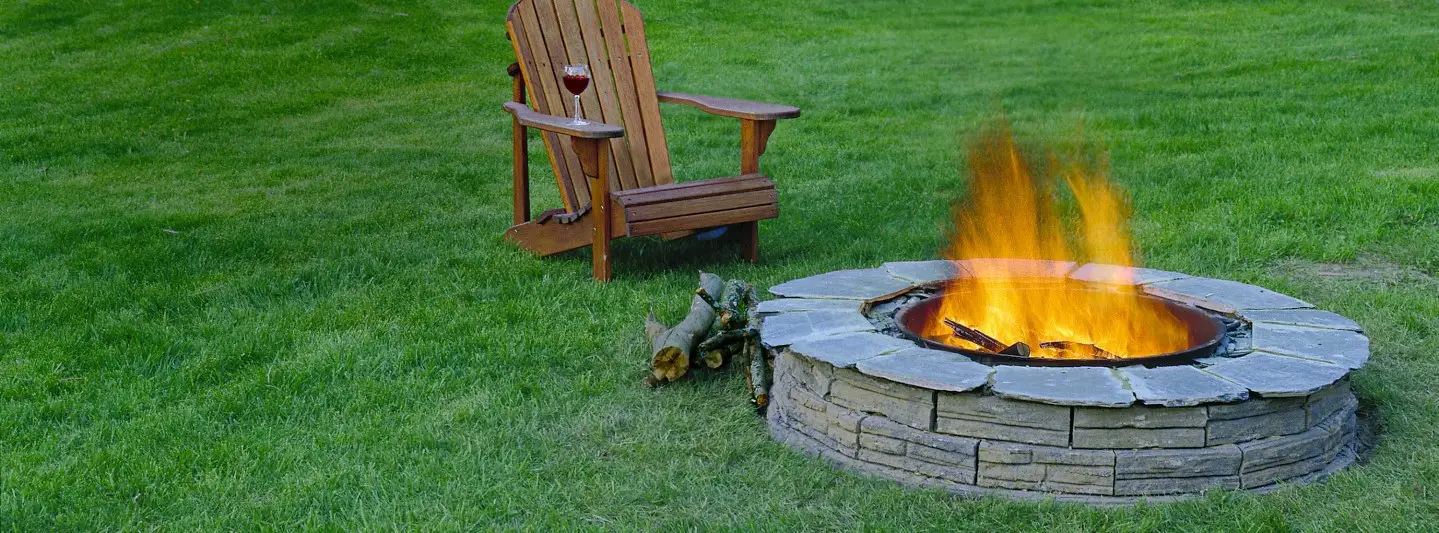 Build Your Own Backyard Fire Pit - A Do-It-Yourself Guide - FB