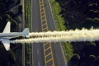 aerial-zika-spraying-enriches-chemical-companies-while-endangering-public-health